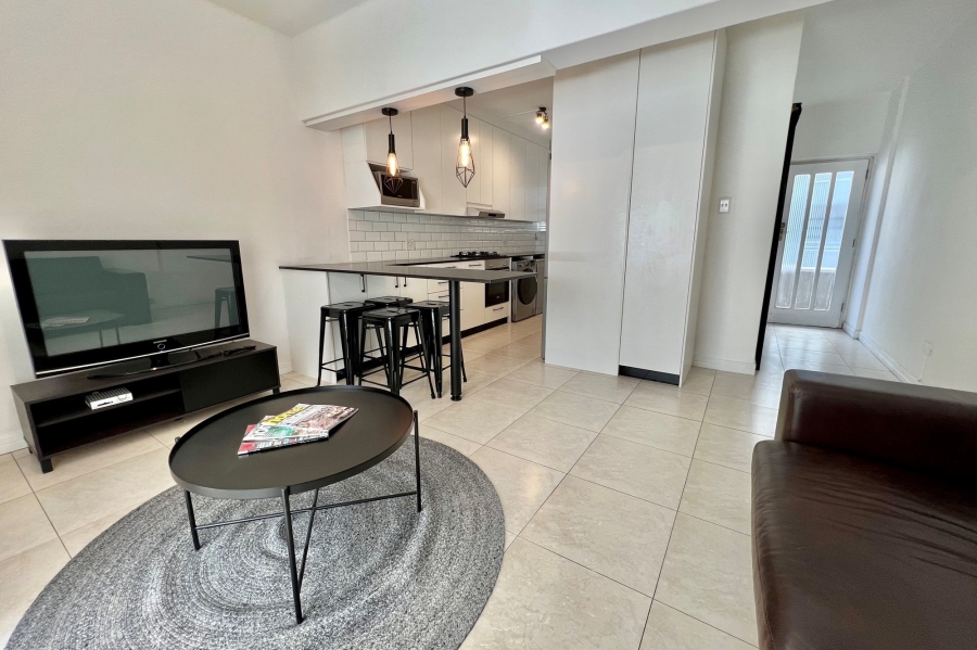 1 Bedroom Property for Sale in Sea Point Western Cape